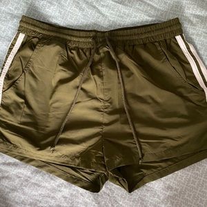 casual shorts worn once